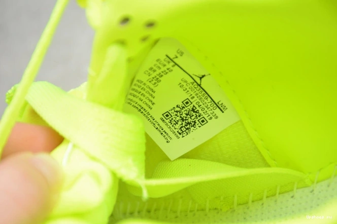 Flyknit 4 Volt Jordan AQ3559-700 Retro 0207